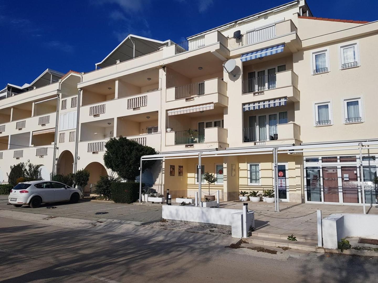 Seaside Apartments トゥラニ エクステリア 写真