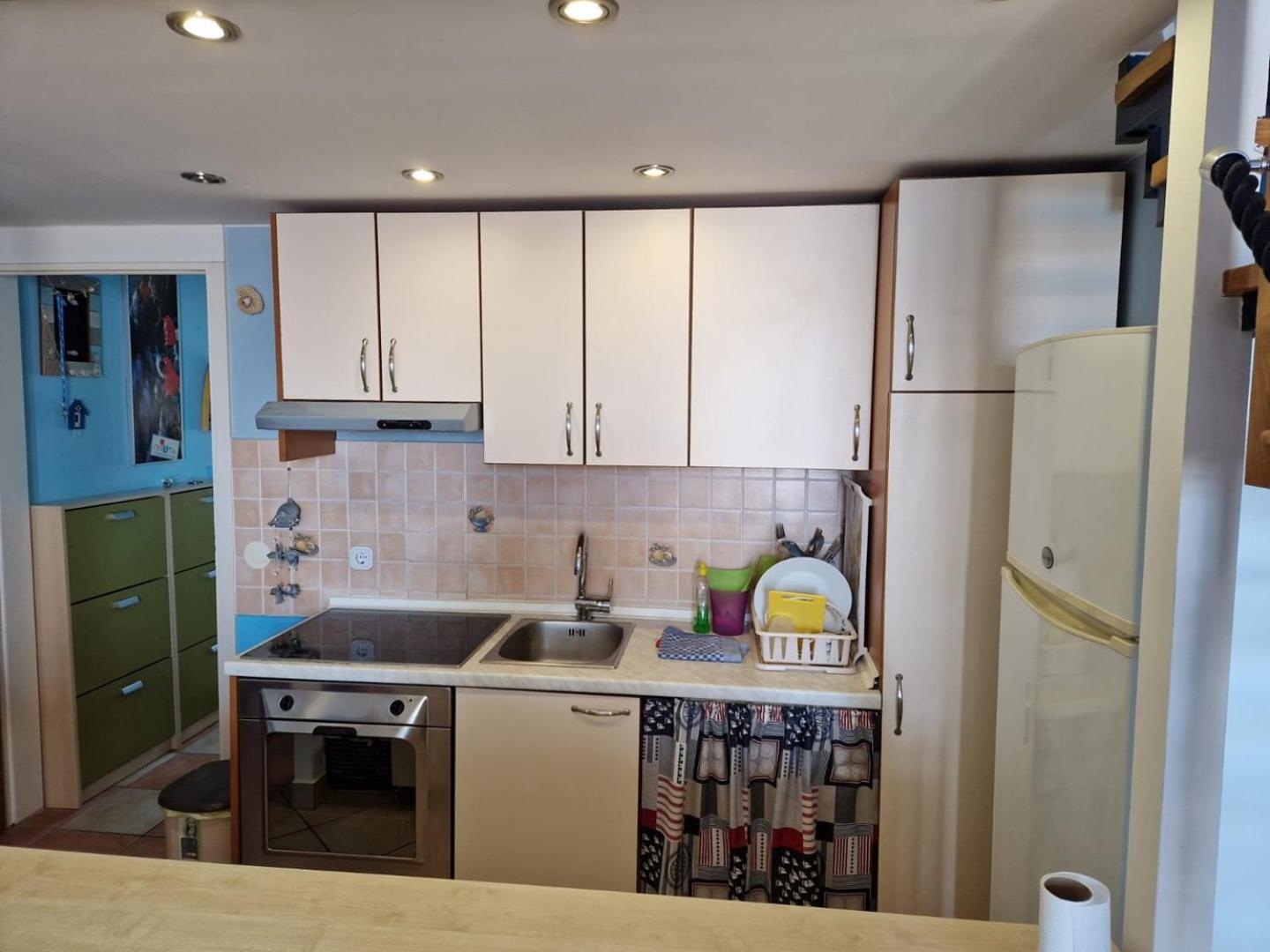 Seaside Apartments トゥラニ エクステリア 写真